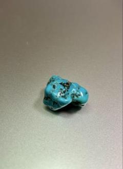 アリゾナ ターコイズ ルース 101ct トルコ石 S870 原石 証明書 最高品質アリゾナターコイズ(Arizona Turquoise) ラウンド