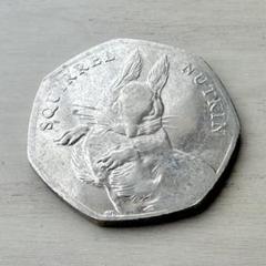 イギリス ビアトリクス・ポター生誕記念 リスのナトキン - メルカリ