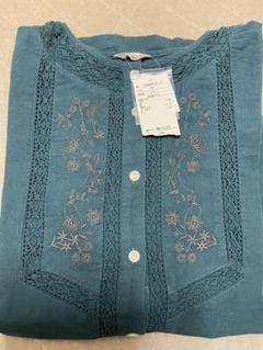 SM2 胸元刺繍ブラウス　グリーンのサムネイル
