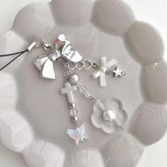 ハンドメイド チャーム ビーズストラップ シルバー 蝶 リボン
