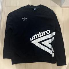 希少　古着　00s UMBRO スウェット　春 00s UMBRO プルオーバー スウェット 両面刺繍 短丈 古着女子