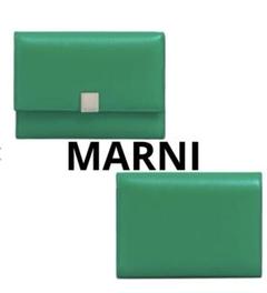 ラスト１【新品】MARNI マルニ トランク 三つ折り ミニ財布 抹茶×ホワイト ラスト1【新品】MARNI マルニ トランク 三つ折り ミニ財布 抹茶