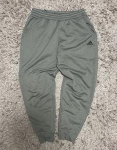 adidas グレー ジャージパンツ
