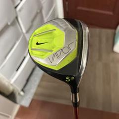 希少！Nike Vapor ドライバー,3番,5番ウッド,４番ユーティリティ 2015年発売のナイキの「ヴェイパー」いまだに愛用中。2本の