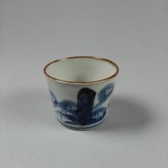 伊万里　山水猪口　M640 NO363 古伊万里 蕎麦猪口 山水画 縁紅 窯変跡 点 - メルカリ