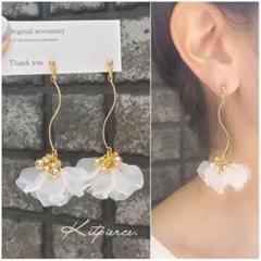 No.116 ウェーブスティック×つぶつぶビーズ×花びらピアス