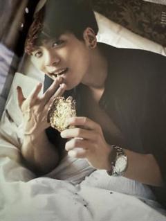 SHINeeジョンヒョンGQ ELLEGIRLVoguegirlSingles SHINeeジョンヒョンGQ ELLEGIRLVoguegirlSingles - メルカリ