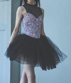 【超美品】ブラックスティナ♡長袖レオタード Stina スティナ 長袖 バレエ 花柄 黒 レオタード M type T 新品