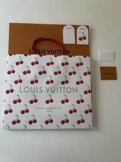 【美品】LOUIS VUITTON ルイヴィトン 紙袋 ショッパー　村上隆コラボ 新品未使用！ルイヴィトン 村上隆 コラボ 紙袋 2枚セット - メルカリ