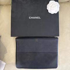 CHANEL ブラックレザー クラッチバッグ