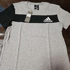 アディダス Tシャツ