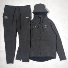 安心の関税込【Nike】× PSG テックフリース 上下 セットアップ 美品 Nike ナイキ テックフリース PSG セットアップ 上下M