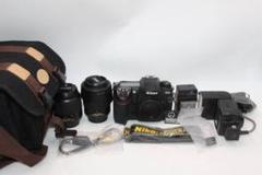 望遠セット Nikon D200(ショット数5555) ＋ 他 一式 望遠セット Nikon D200(ショット数5555) ＋ 他 一式 - メルカリ