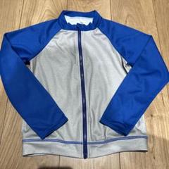 130 トップバリュ　ラッシュガード