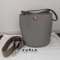 美品　FURLA フルラ　バケットバッグ