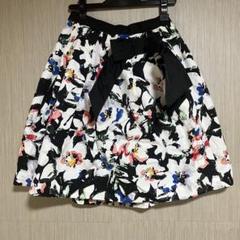 エリザ ELISA 美品！花柄　スカート 美品　S