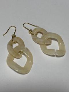 ハンドメイド　ピアス　No.193