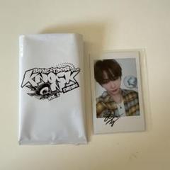 BOYNEXTDOOR ボネクド インスタントフォト テサン　サイン入り Amazon.co.jp: ボイネク BOYNEXTDOOR テサン 直筆サイン色紙