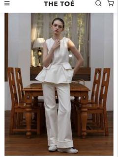 the toeのPericles Peplum Top ホワイトのsサイズです！ Pericles Peplum Top – THE TOÉ