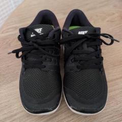 キッズシューズ／NIKE FREE 5.0／22.5cmのサムネイル