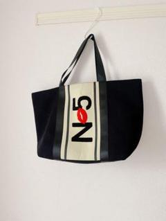 新品 Nissyトートバッグ〜ニコッ♪キーホルダーつき Amazon.co.jp: Nissy 5th Live グッズ トートバッグ : おもちゃ
