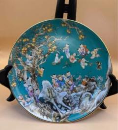 中国古美術・骨董品・旧蔵粉彩陶芸　大清乾隆年製子供迎春彩飾皿・置物・極細工美術品 中国古美術・骨董品・旧蔵粉彩陶芸 大清乾隆年製子供迎春彩飾皿