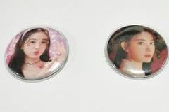 IVE ウォニョン缶バッジピンバッジ ステッカーFCくじ IVE WONYOUNG ウォニョン缶バッジ ピンバッチ ステッカー FC