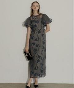 Circurar sleeve flower dress - メルカリ