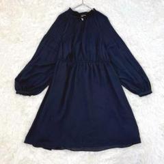 2067 H&M プリーツワンピース　キーネックリボン　綺麗め　ネイビー　M