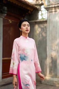 [No 111]ベトナムアオザイ(Áo dài Việt Nam) 袖:七分丈 No 111]ベトナムアオザイ(Áo dài Việt Nam) 袖:七分丈