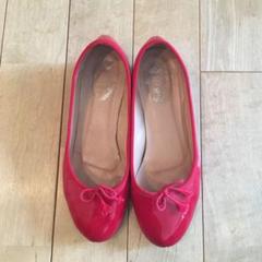 レーヴダンジュール赤エナメルバレエシューズ