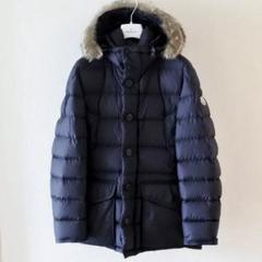2022年最新】moncler モンクレール ファー付きの人気アイテム - メルカリ 2022年最新】moncler モンクレール ファー付きの人気アイテム - メルカリ
