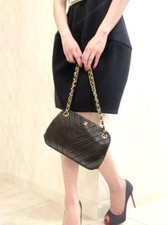 CHANEL Vステッチココマーク がま口 チェーンバッグ 黒 ラムスキン