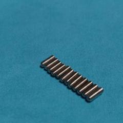 ♪弦高調整用サドルスクリュー♪ ミリサイズ規格 磁性有りフェライトステンレス