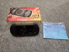 4-327 4-377 PSP-3000 モンスターハンターモデル 箱付き 4-327 4-377 PSP-3000 モンスターハンターモデル 箱付き
