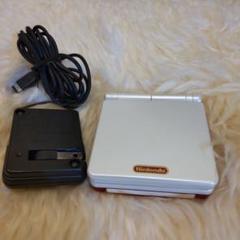 任天堂　ゲームボーイアドバンスSP ファミコンカラー
