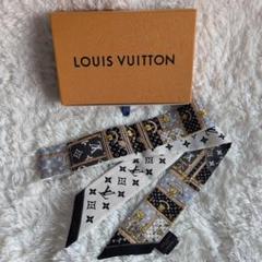 【メルカリ便】ルイヴィトン　シルクスカーフ　リボン　バンダナ ルイ・ヴィトン LOUIS VUITTON シルク リボンスカーフ バンドー