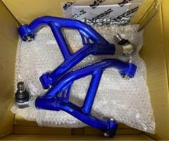 カムリ70ws Megan Racing アッパーアーム、トーコンセット