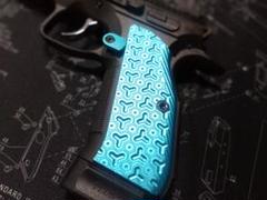 Carbon8 SHADOW-2専用 アルミニウム SHORTグリップ & マグウェル