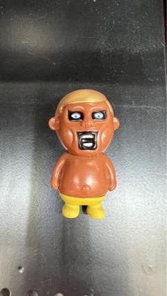 VAGガチャ ぽっちゃいつ金髪 茶肌黄色パンツ アイツ パンク
