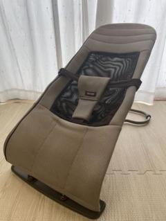 ベージュ メッシュ バウンサー おもちゃ付き