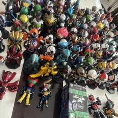 仮面ライダー ワールドコレクタブル 110体