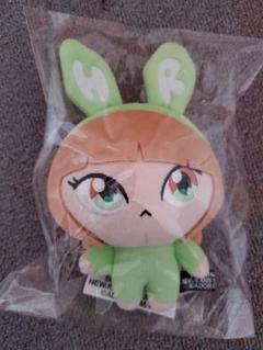 新品未開封】NJZ ハニ ぬいぐるみキーホルダー Complexcon