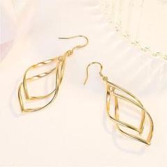 海外　大人気　新品　未使用　レディース ピアス　大特価　送料無料　1001