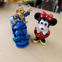 ミッキーとミニー　陶器置物　ディズニーリゾートパリ　レトロ ディズニー 陶器品 レトロ ミッキー ミニー - メルカリ