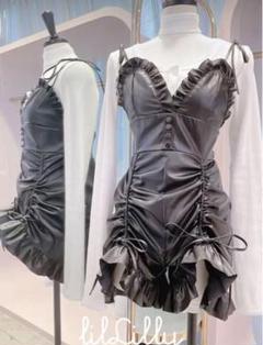 ✨美品✨lilLilly リルリリー サイドフリル サテンスカート ブラック lilLilly（リルリリー）の「【新色】サテンフリルスカート