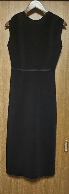 タグ付き 美品 ZARA ワンピース ブラック Sサイズのサムネイル