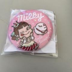 非売品 ペコちゃんポコちゃんぬいぐるみ・菓子博オリジナル刺繍缶バッジ あさひかわ菓子博オリジナル ミルキー刺繍缶バッジ ペコちゃん
