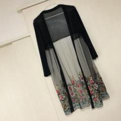 新品、未使用、ネット素材の刺繍入り羽織もののサムネイル
