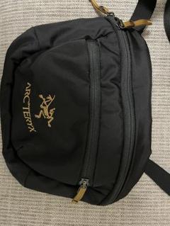BEAMS別注 ARC’TERYX アークテリクス マンティス2 黒金 ARC'TERYX × BEAMS “BLACK & GOLD CAPSULE COLLECTION”が9月中旬